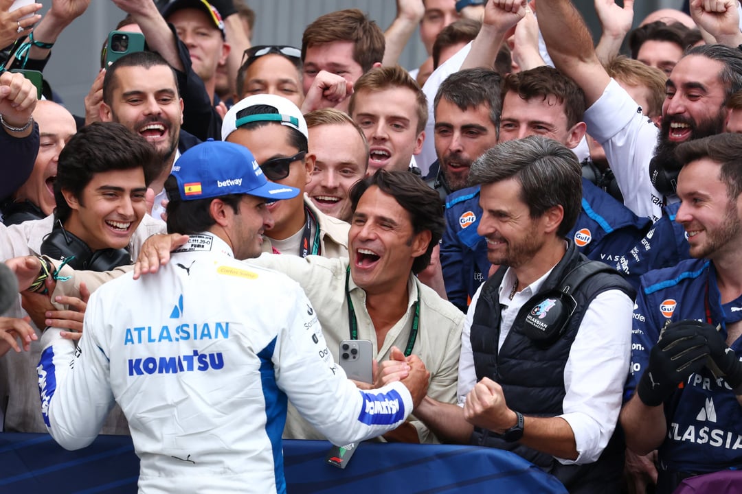 윌리엄스 팀의 포디움 축하 장면